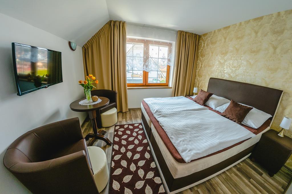 Penzion Panda Turčianske Teplice Exterior foto